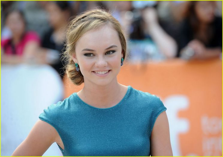 Madeline Carroll