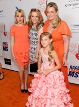 Madelyn Deutch #663779 picture (Portrait Medium)