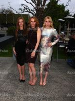 Madelyn Deutch #663782 picture (Portrait Medium)