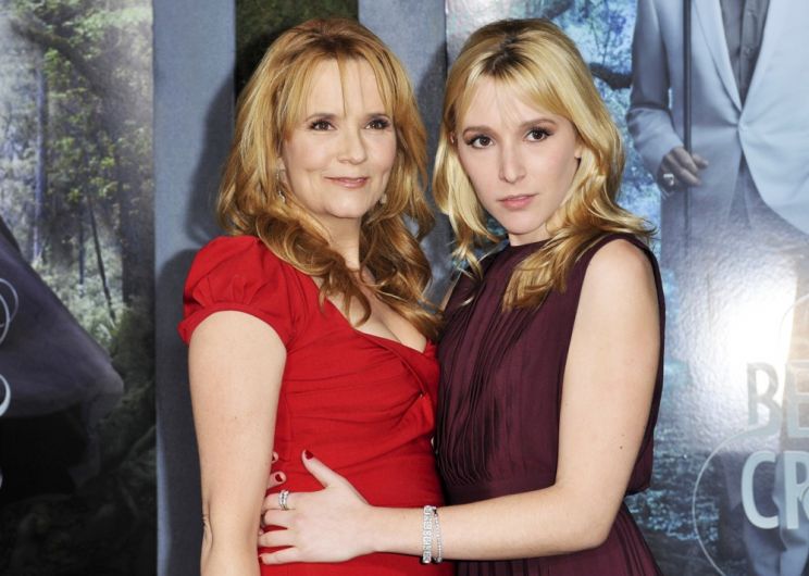 Madelyn Deutch