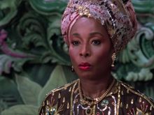 Madge Sinclair