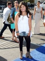 Madison De La Garza