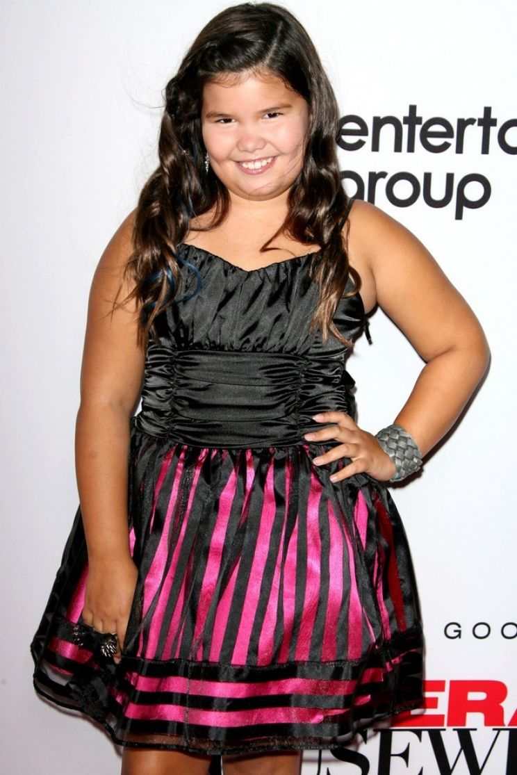 Madison De La Garza