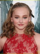 Madison Wolfe #699979 picture (Portrait Medium)