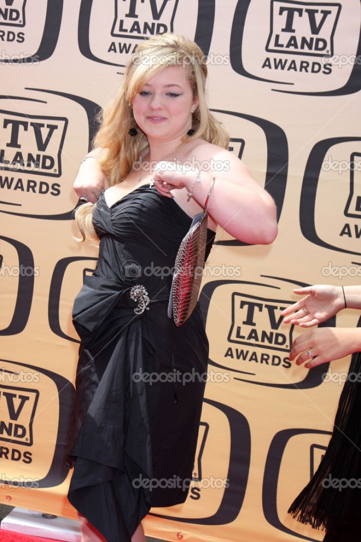 Pictures of Madylin Sweeten