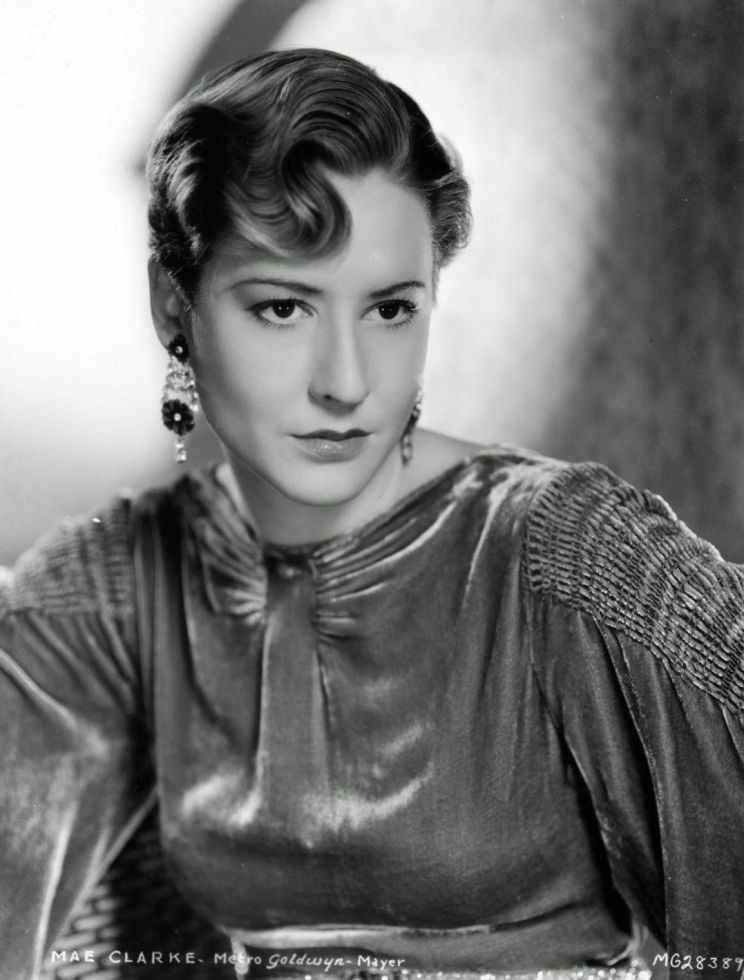 Mae Clarke