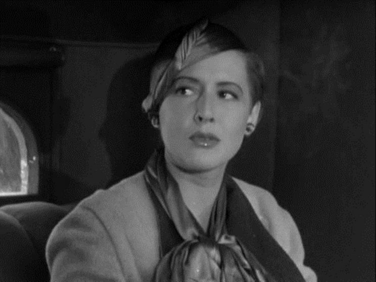 Mae Clarke