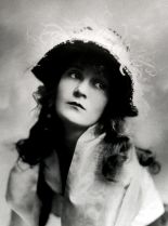 Mae Marsh