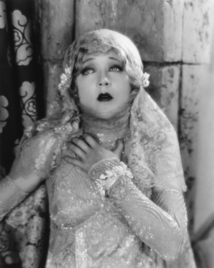 Mae Murray