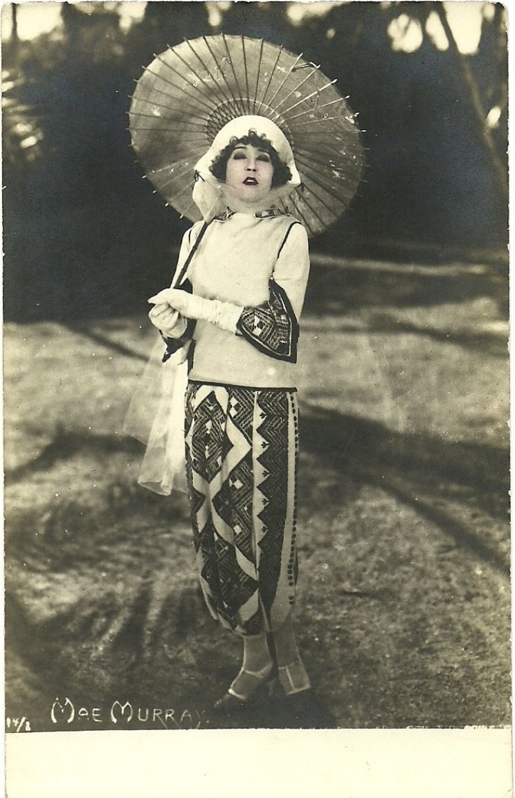 Mae Murray