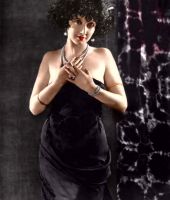 Mae Questel