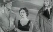 Mae Questel