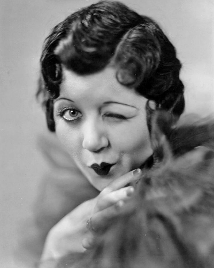 Mae Questel