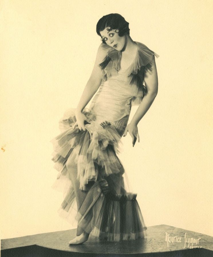 Mae Questel