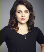 Mae Whitman