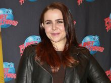Mae Whitman