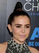 Mae Whitman