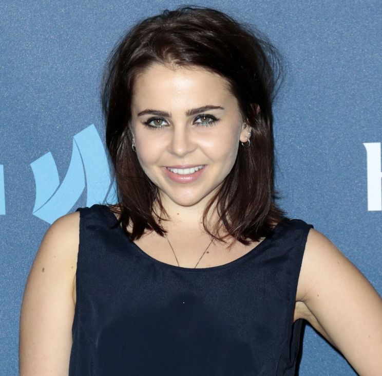 Mae Whitman