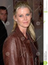Maeve Quinlan #675558 picture (Portrait Medium)