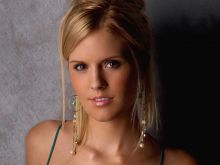 Maggie Grace