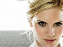 Maggie Grace