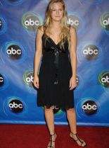 Maggie Lawson photo