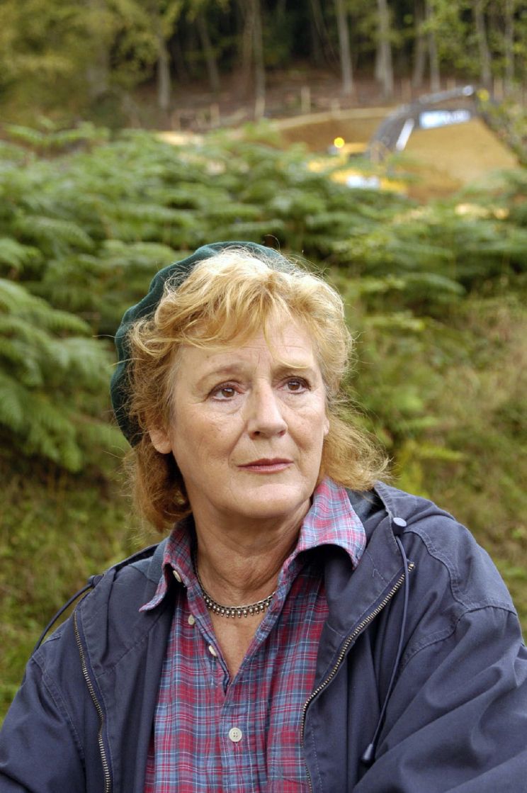 Maggie Steed