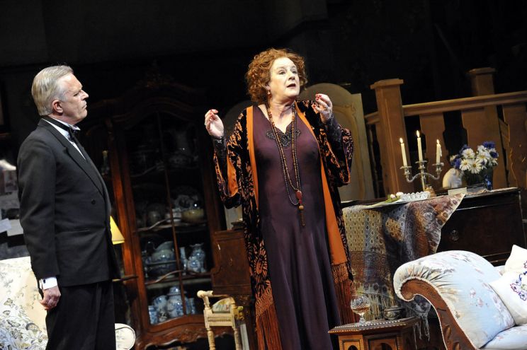 Maggie Steed