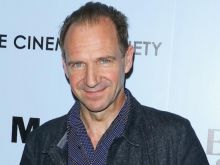 Magnus Fiennes photo