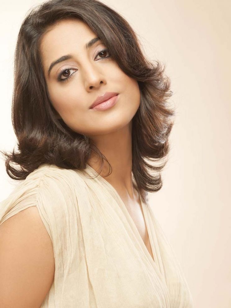 Mahie Gill