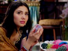 Mahira Khan photo