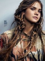 Maia Mitchell photo