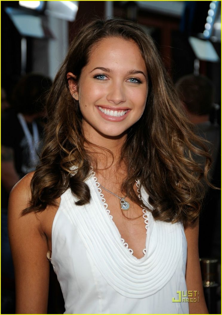 Maiara Walsh