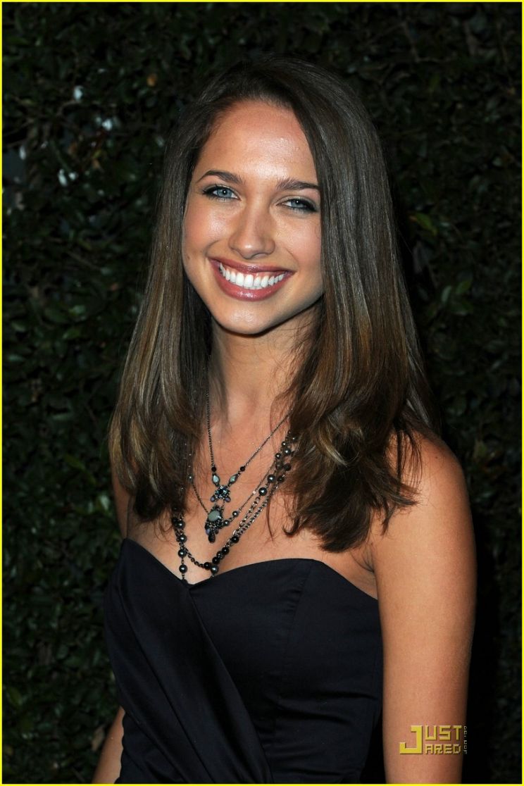 Maiara Walsh