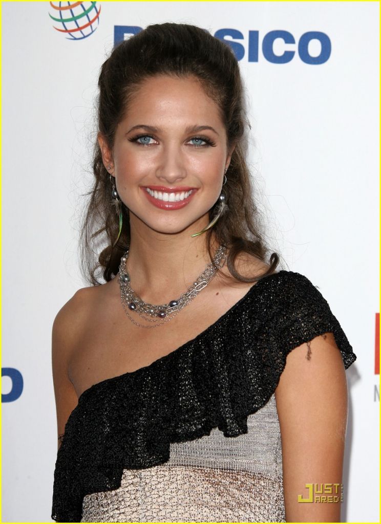 Maiara Walsh