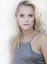 Maika Monroe