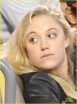 Maika Monroe #29051 picture (Portrait Medium)