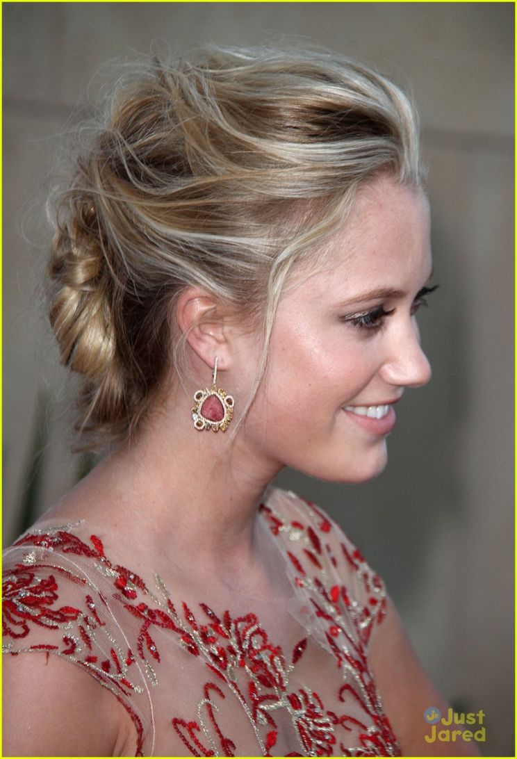 Maika Monroe