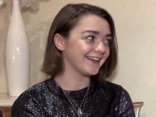 Maisie Williams #2729 picture (Landscape Medium)