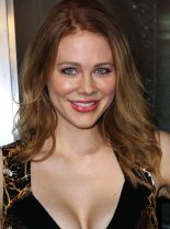 Maitland Ward photo