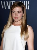Majandra Delfino #219569 picture (Portrait Medium)