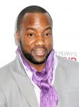 Malik Yoba