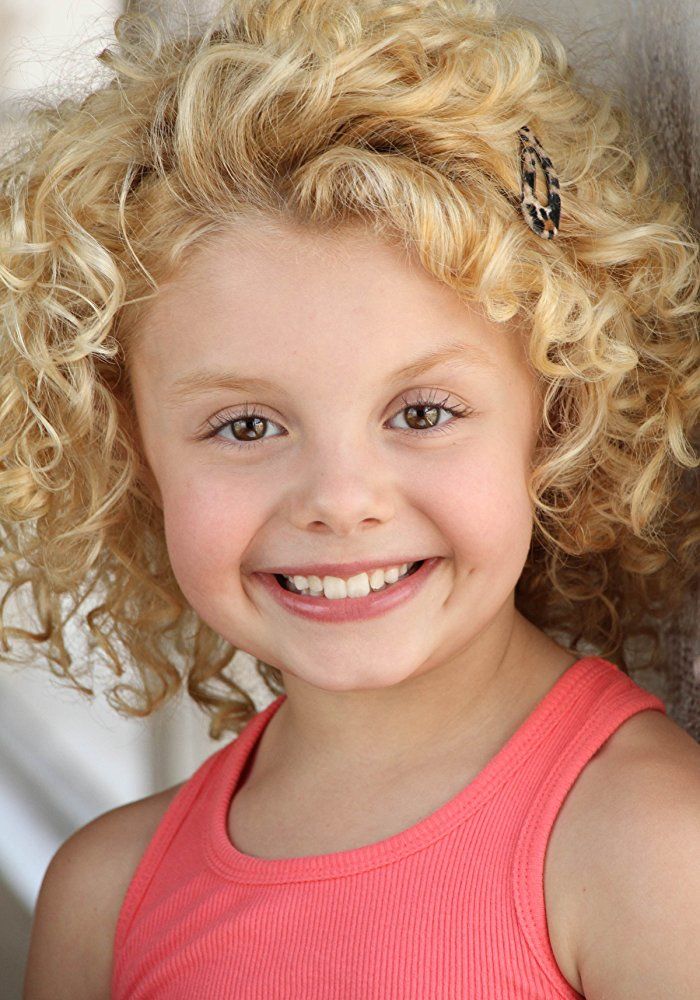 Pictures of Mallory James Mahoney