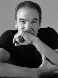 Mandy Patinkin