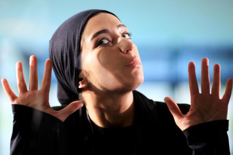 Mania Akbari