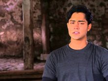 Manish Dayal photo