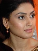 Manjari Phadnis