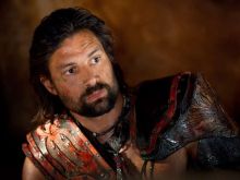 Manu Bennett