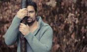 Manu Bennett