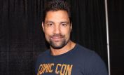 Manu Bennett